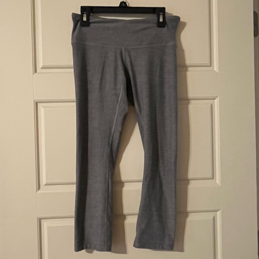 Lululemon Gray Capri Leggings